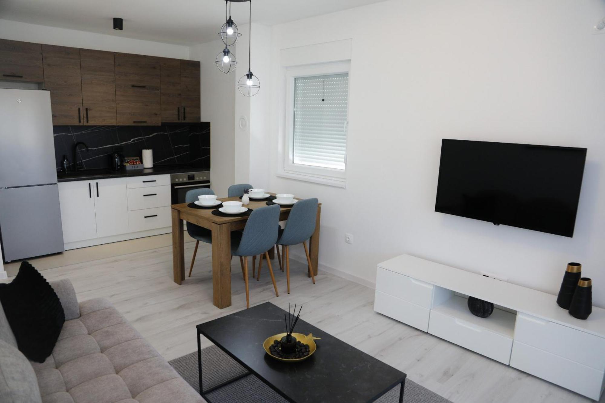 Apartman Keman *